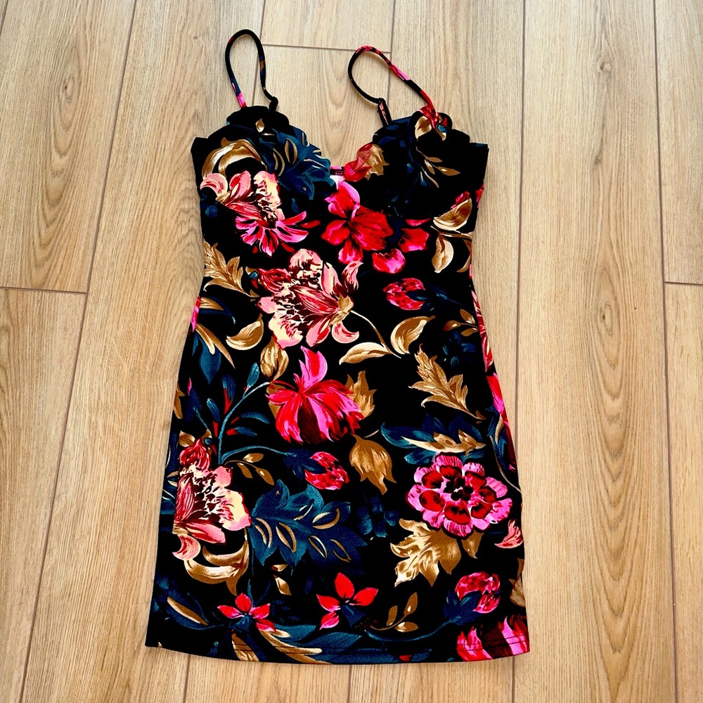 Floral bodycon dress